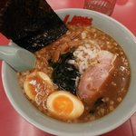 ラーメン山岡家 - プレミアム醤油とんこつ