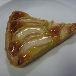 Patisserie Ravi,e relier - タルトアラカルト=桃のタルト