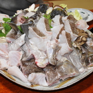 四季の味・奴 - 料理写真:クエ鍋切り身
