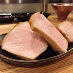 肉山 - ローストポーク