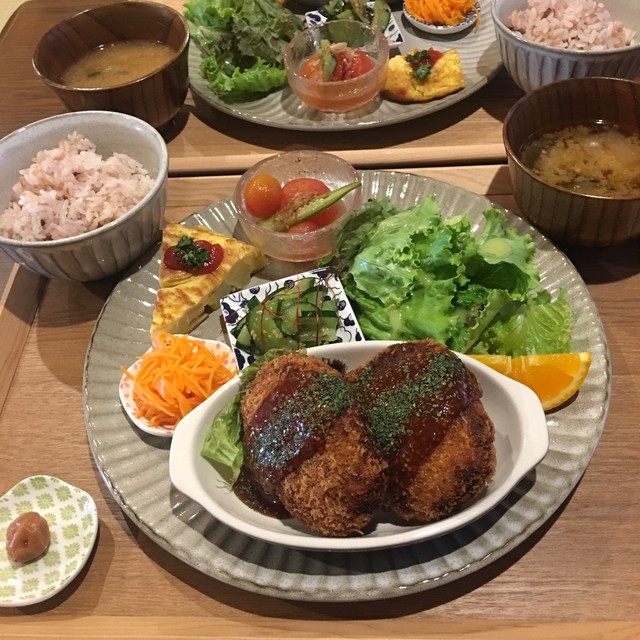 カフェ おやちゃい 今川 カフェ 食べログ