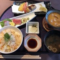 日月火 銀座店 - 【二の膳】
                2018/10/08(日)訪問