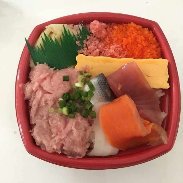 おかげさま丼丸 鈴鹿住吉店 平田町 海鮮丼 食べログ おかげさま丼丸 鈴鹿住吉店 平田町 海鮮丼 食べログ