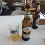 BANJOO - 先ずはビールを口にしながら商品の出来上がりを待ちました。
      