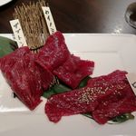 馬肉×ワイン 気まぐれバル 恵比寿 Whim - 本日の焼き３種盛り合わせ