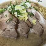 麺屋 彩未 - 味噌ラーメンチャーシュー増し、アップ