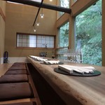 齋華 - 店内カウンター