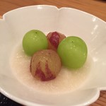 まき村 - シャインマスカット、ピオーネ