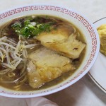 ことぶき - スープがウマい 麺もいい