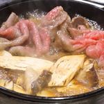 The INNOCENT CARVERY - 松茸と神戸ビーフのすき焼き