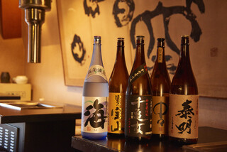 Honkaku Yakiniku Jukouen Amatsubo - 焼酎の取り揃えも豊富です。