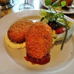 つばめグリル - [料理] 帆立のクリームコロッケ プレート全景♪ｗ