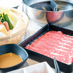 90 minute all-you-can-eat beef two-color hotpot course