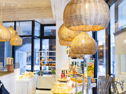 THE MOST BAKERY & COFFEE 三井アウトレットパーク仙台港店 - 中野栄（パン）の写真