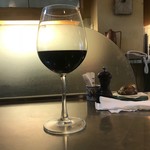 フレンチレストラン 洋食屋 - グラスワインの赤（４９０円）