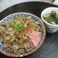 お肉屋さんの牛丼