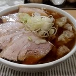 手打ちラーメン 清仁軒 - 【2018.10.09(火)】醤油チャーシューワンタンメン(大盛・232g)1,150円