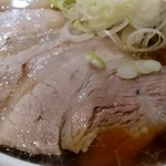 手打ちラーメン 清仁軒 - 【2018.10.09(火)】醤油チャーシューワンタンメン(大盛・232g)1,150円のチャーシュー