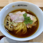 飯田商店 - 「醤油らぁ麺」850円