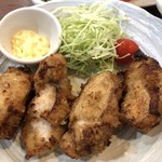 家庭料理居酒屋 よってって - ♪塩唐揚げ...
      