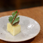 酒とタイ料理 ピッサヌローク - マホー（パイナップルのアミューズ）