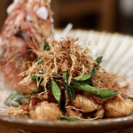 酒とタイ料理 ピッサヌローク - プラートードサムンプライ（カサゴのハーブ揚げ）