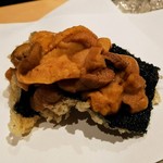 にい留 - 平戸、アカウニ