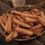 Ravage Restaurant & Bar - 