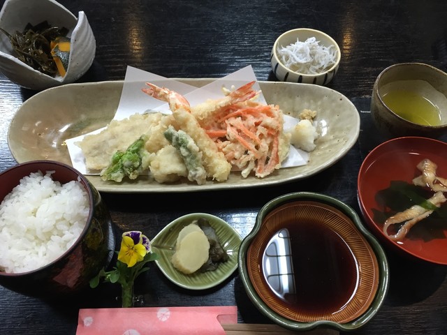 魚治 ウオジ 武蔵五日市 寿司 食べログ