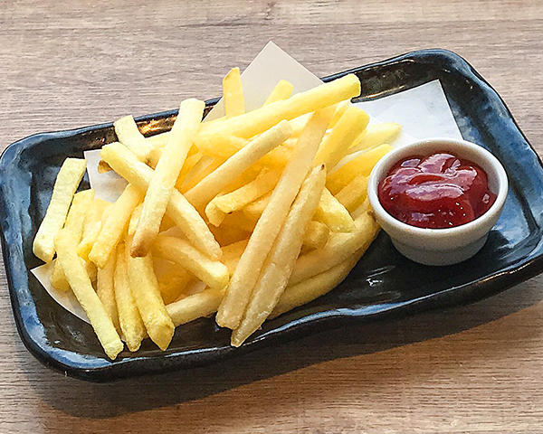 Loites レストラン 飲食店の検索 フライドポテト 清水港海岸食堂バンノウ水産清水河岸の市店