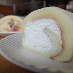 ハッピーベリー - ハッピーロール　半分個