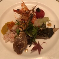 ホテルオークラレストラン名古屋 中国料理 桃花林 - ワタリガニの老酒漬け入り3種冷菜の盛り合わせ