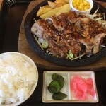 ファミリーレストラン みちのく - とんてき定食 864円