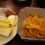 Toriyasu - セロリと揚げ鳥と野菜の南蛮漬け