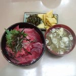 Maguronoousama - 府中DOC海門㈱直営"まぐろの王様"「まぐろ丼中」1,500円