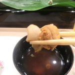 量平寿司 - 雲丹とサザエ