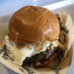 Mahaloha Burger - ロコモコバーガー $7.45