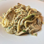 カーサ・デル・チーボ - バヴェッテ 三陸産 殻付き カキのラグーと焼き葱