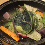 ビストロ 間 - 厳選野菜のタジン鍋スタイル