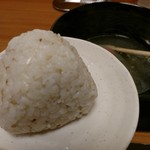 香の里 - 出来心、胡麻おにぎり。