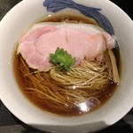 Japanese Ramen Noodle Lab Q - 清湯/醤油 ¥850