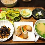ナチュラルフードカフェ コマチ - 
