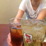 紅梅園 - H.30.10.6.昼 ハイボール 400円税別 vs ウーロン茶 150円税別 de 乾杯♪