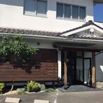ぎふ初寿司 - お寿司屋さんだけと、民家？のような落ち着いた佇まいのお店です。