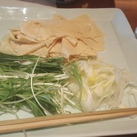 梅の花 横浜スカイビル店 - 湯葉のしゃぶしゃぶ