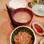 焼酎と手しごと料理の店　まさや - 烏賊の塩辛と新米コシヒカリ