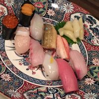 握り寿司(10貫)