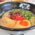 武虎 - 背脂豚骨ラーメン
