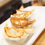 札幌ザンギ本舗 - 餃子