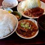 まつ食堂 - ニンニク焼肉定食(ご飯大盛り)もつ煮込み(小)